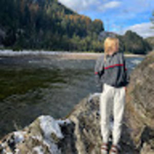 Meet your Posher, Ashley